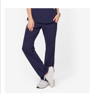 Figs kade cargo scrub pants in Navy